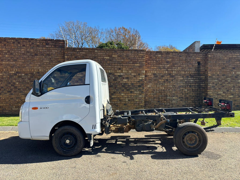 2022 Hyundai H-10 Chassis Cab