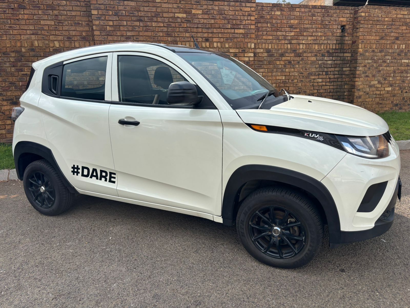 2020 Mahindra KUV 100 1.2 K2+ DARE