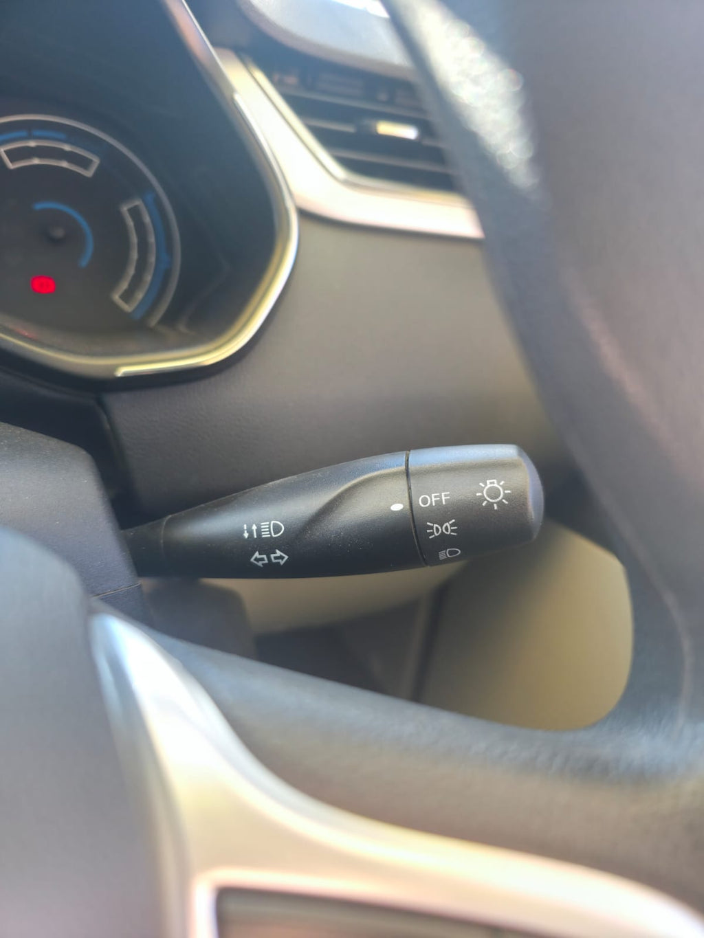 Renault Triber Auto 2023