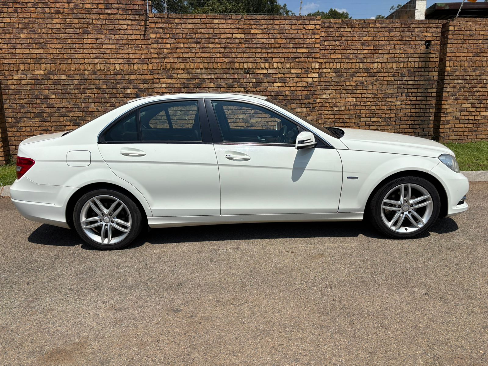 2012 Mercedes Benz C180 Blue Efficiency