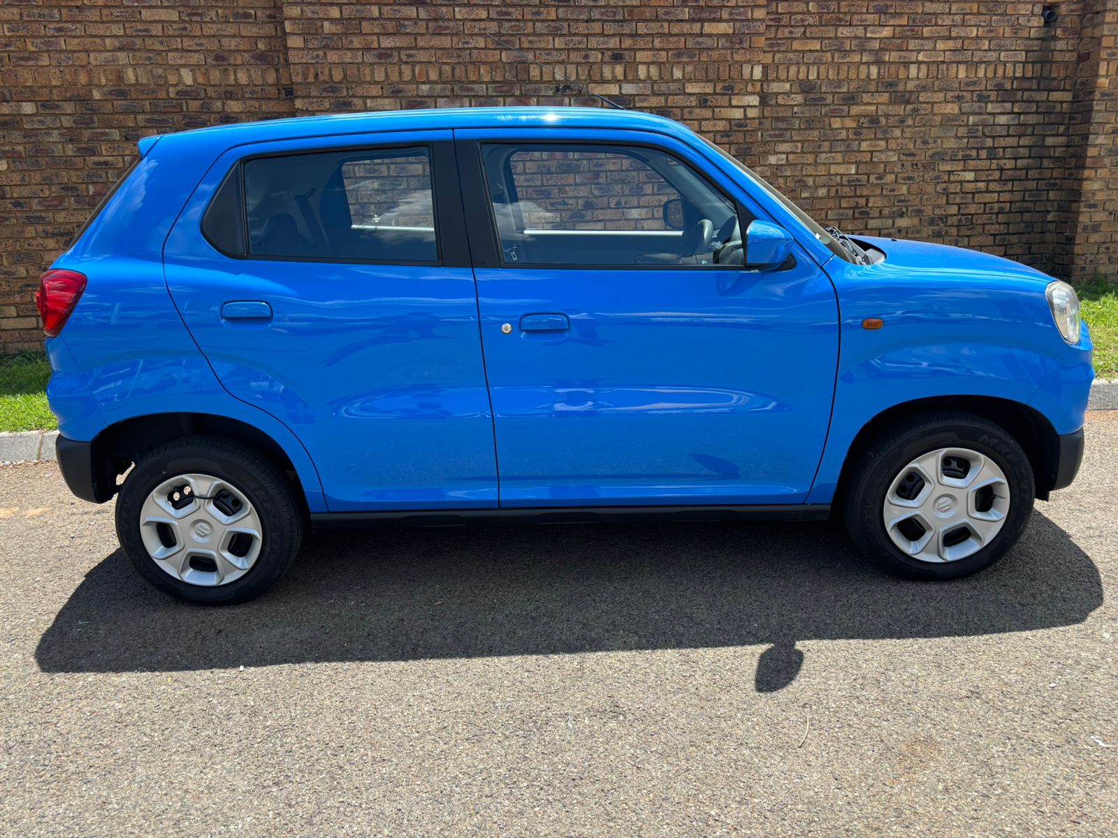 2021 Suzuki S-Presso 1.0L