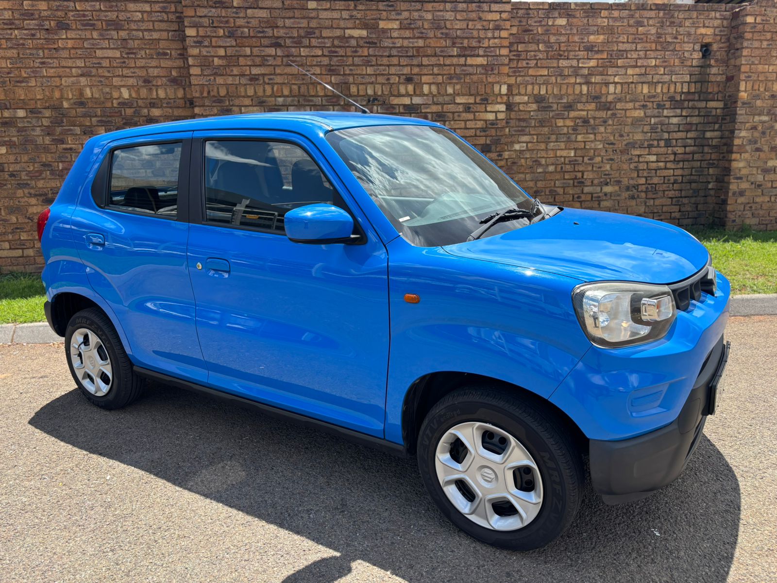 2021 Suzuki S-Presso 1.0L