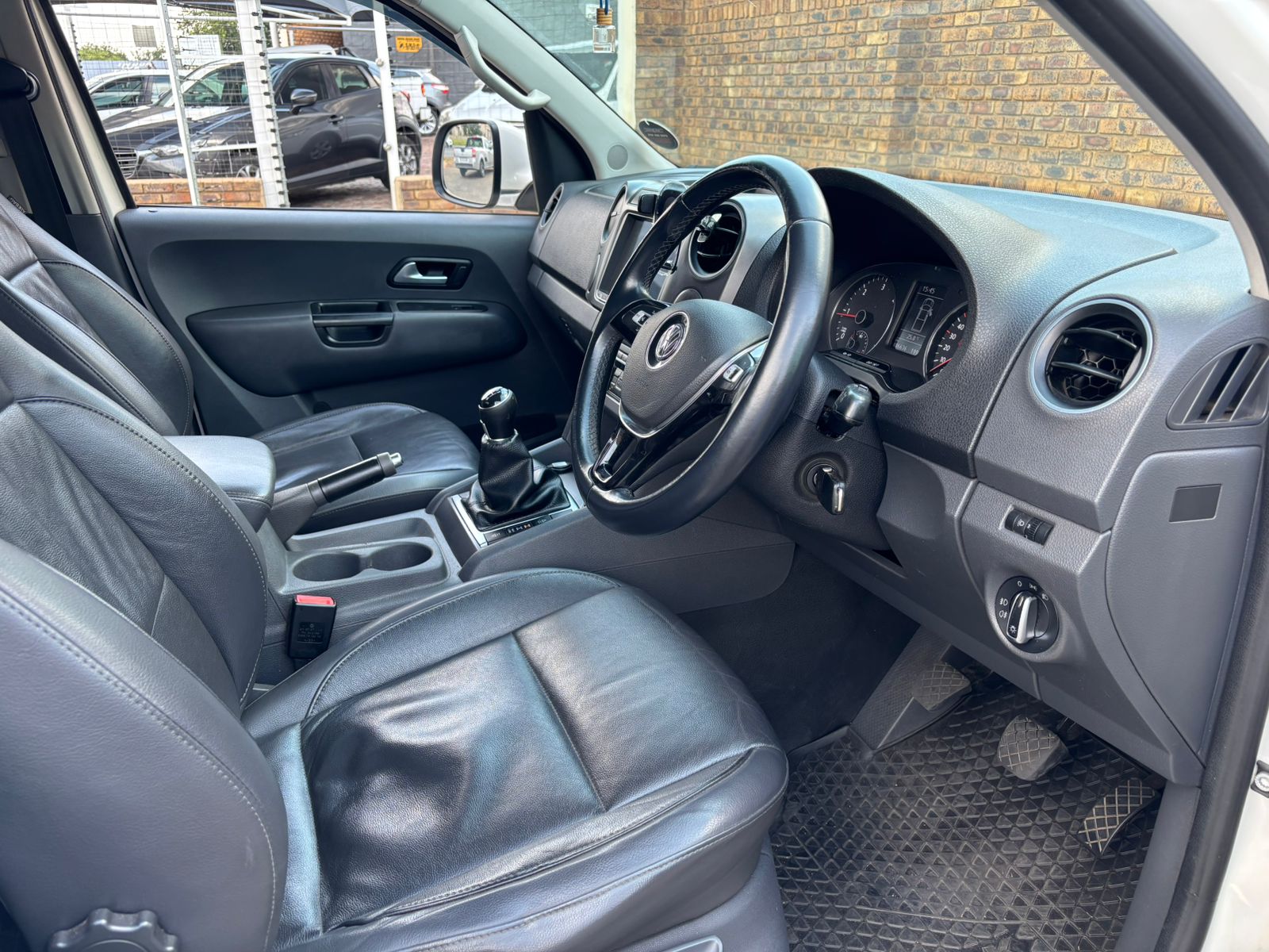 2017 VW Amarok 2.0 BiTDi HIGHLINE 132KW 4Motion (4x4) D/C P/U