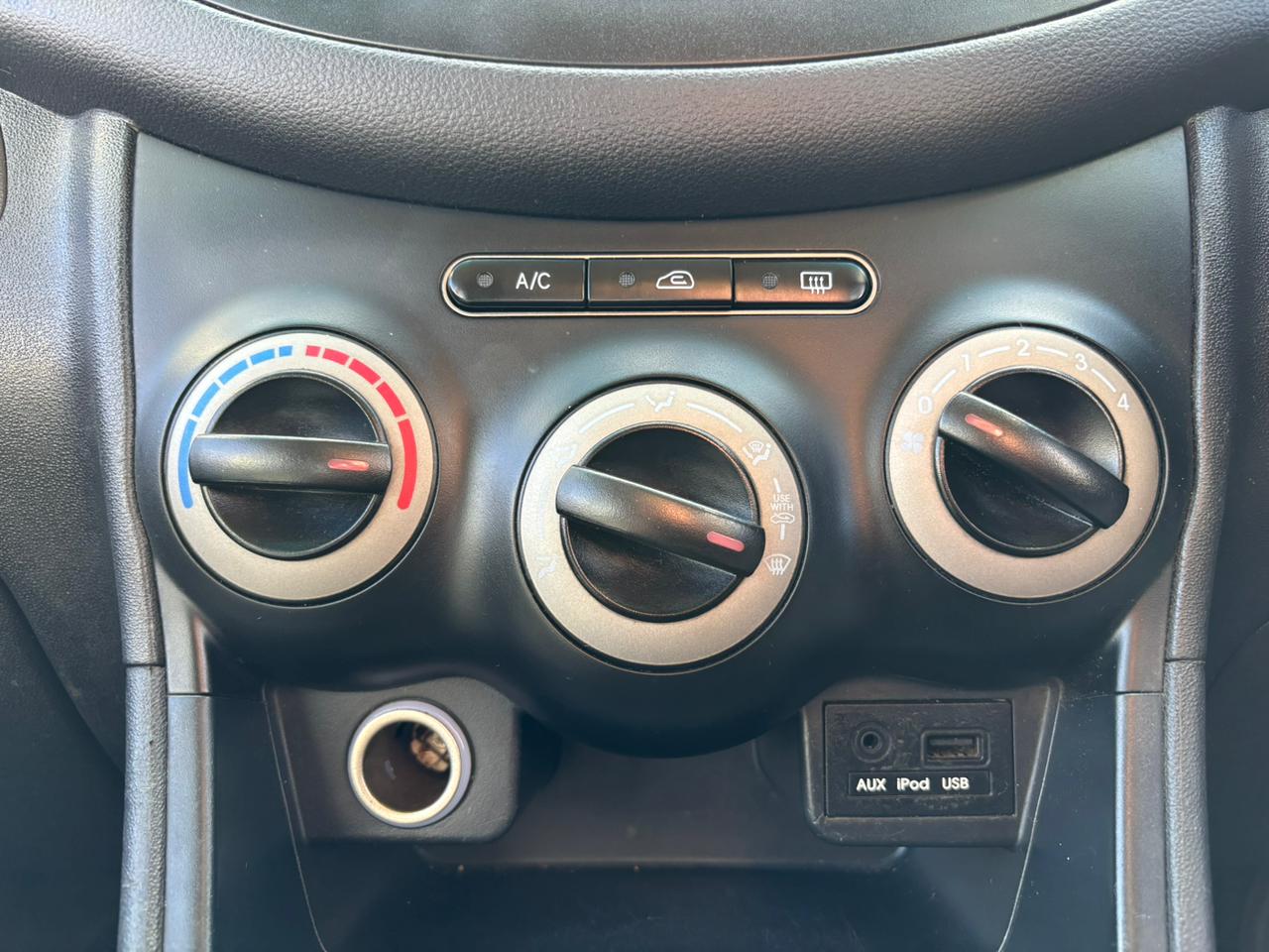 2012 Hyundai i-10 1.2 Fluid