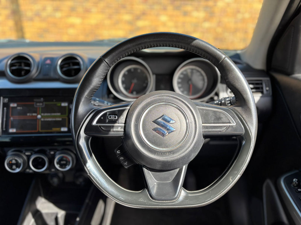 2021 Suzuki Swift GLX AMT